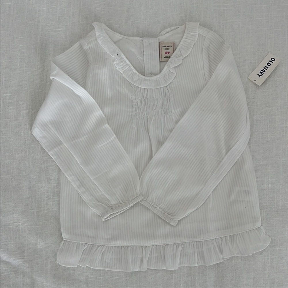 $6 bundle NWT Old Navy white blouse - 3T